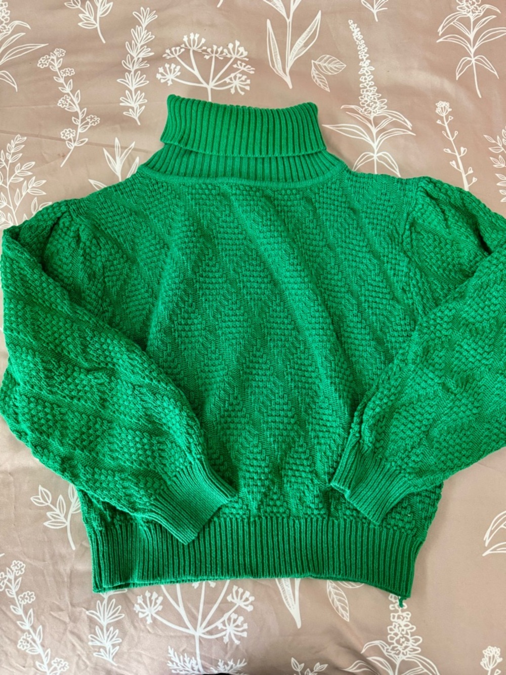 VINTAGE Early 90s 100% Cotton Turtleneck Sweater!